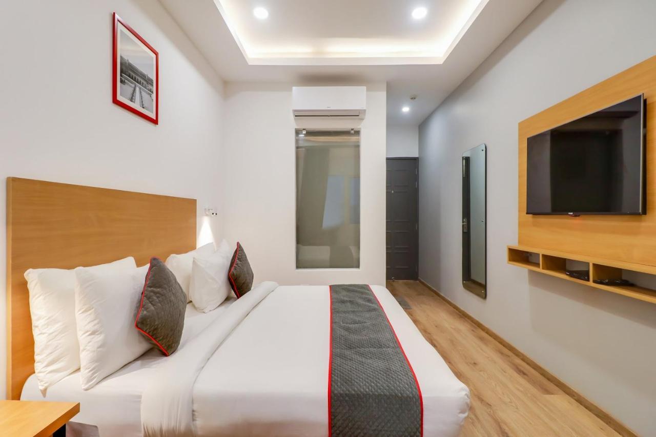 Отель Super Townhouse Jashn Chinhat Экстерьер фото